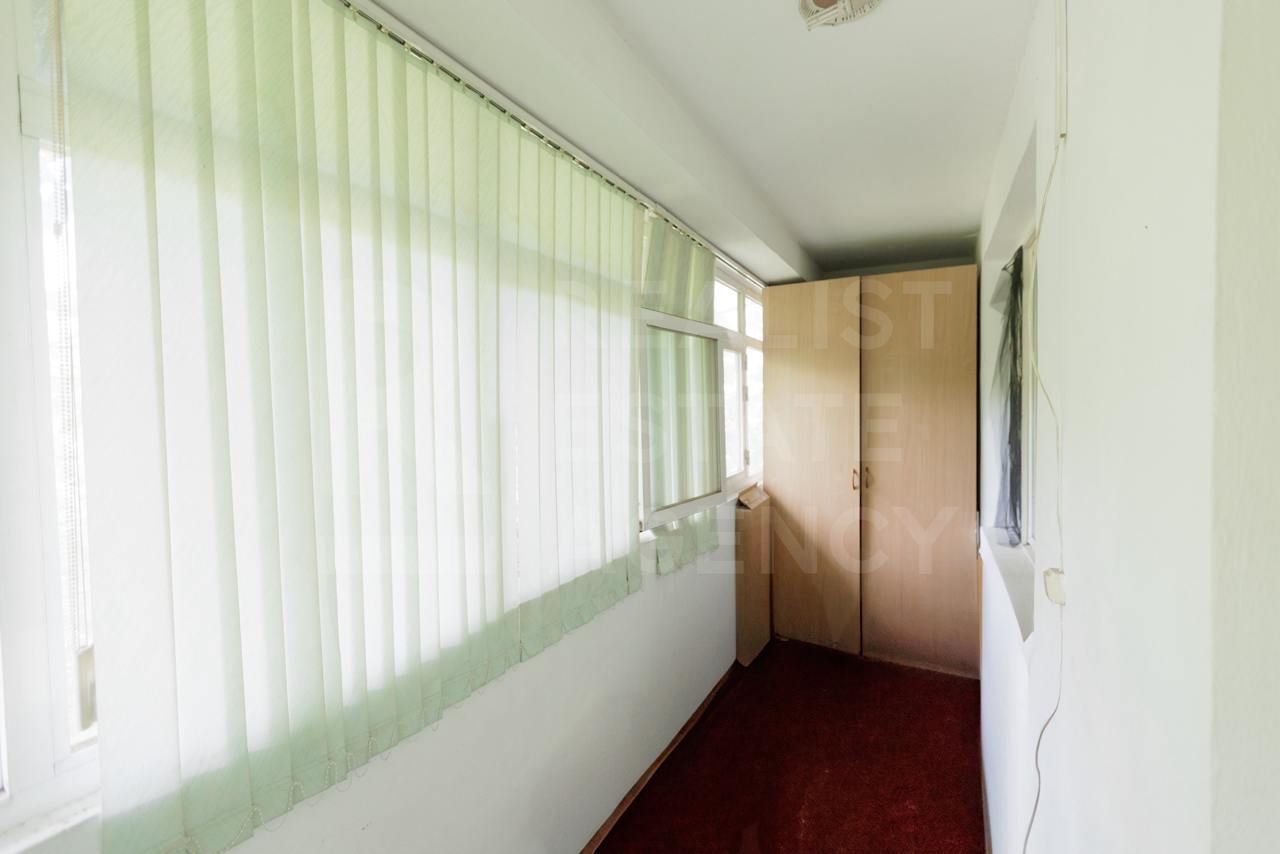 Vânzare, apartament, 3 camere, str. Ștefan Vodă, Vatra. - Poză 8