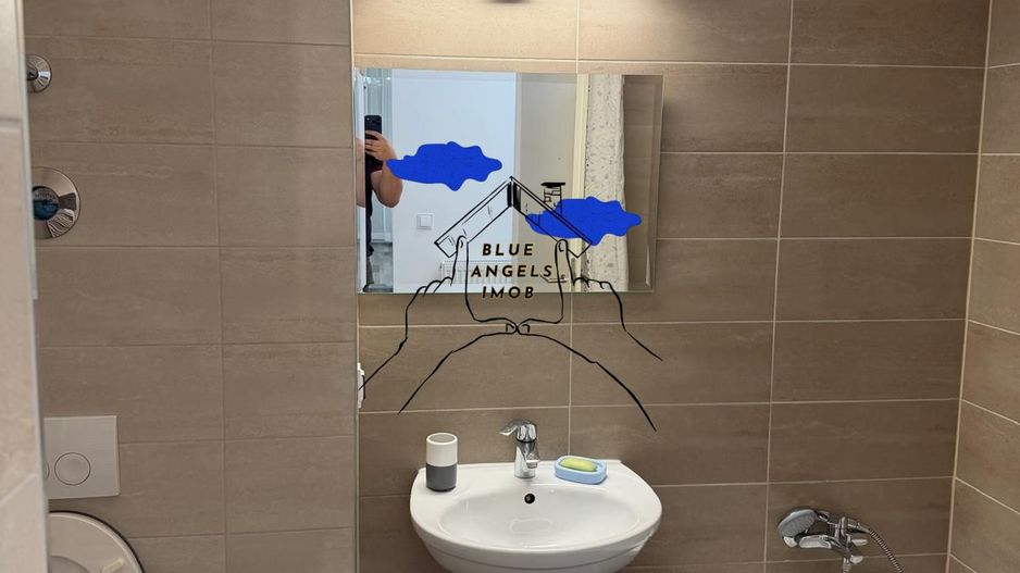 3 Camere, 2 bai, parcare si boxa, Tractorul Maurer - Poză 6