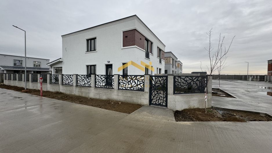 Bucovăț-Duplex P+E-4 Camere - Poză 5