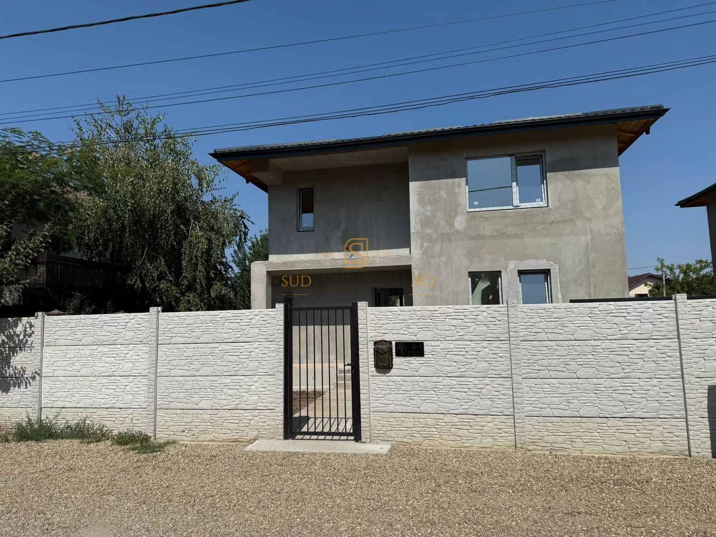 Vila individuala, 5 camere, 392 mp teren, Comuna Berceni - Poză 1