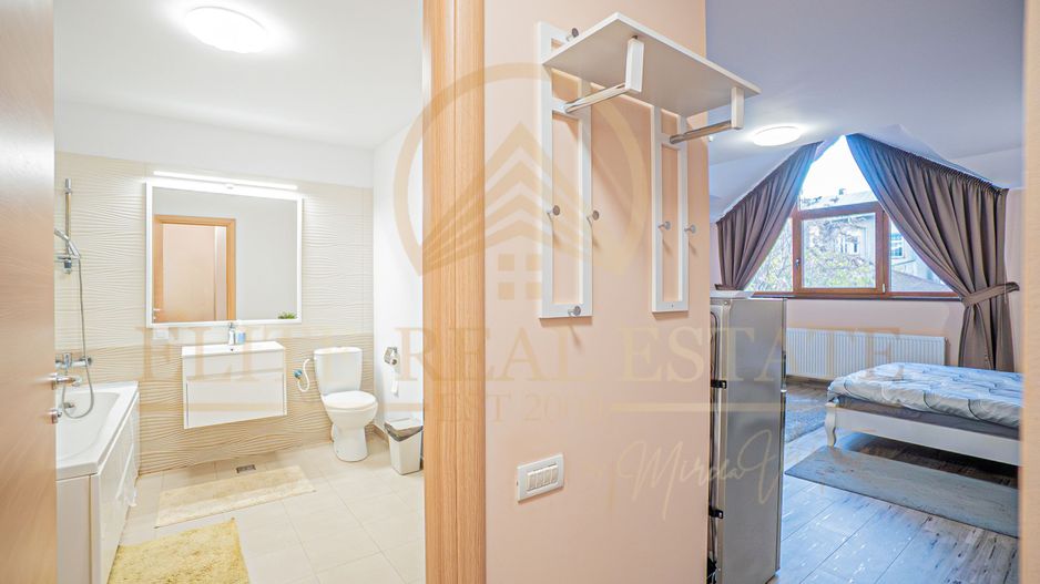 Ultracentral - Proprietate comercială P+M la 200 m de mare. - Poză 42