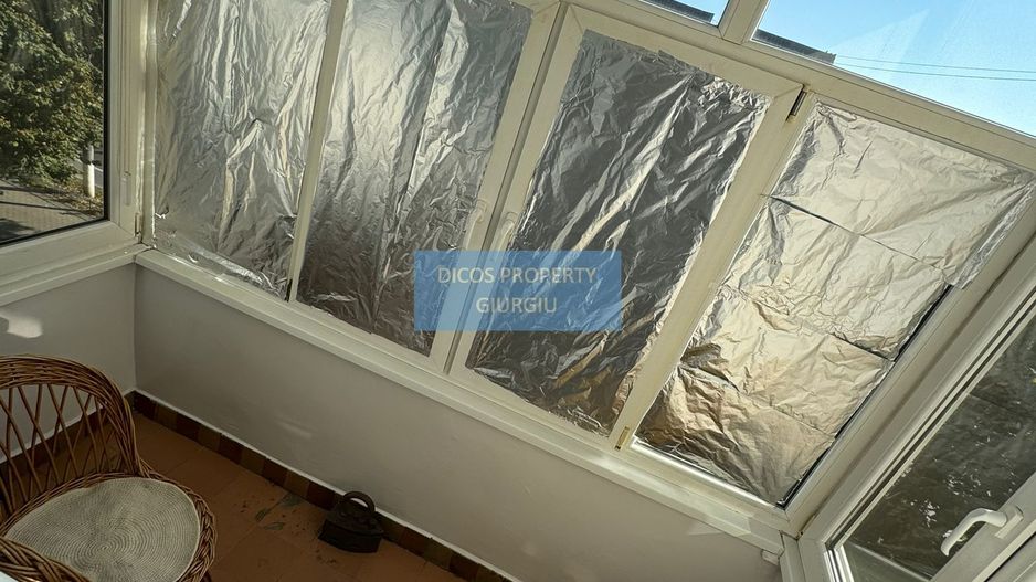 De vanzare apartament 3 camere - Poză 13