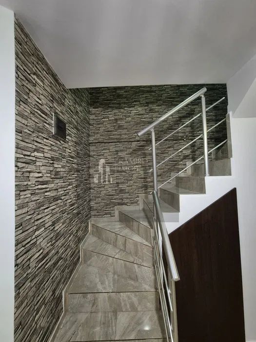 OCAZIE 2 CAMERE DECOMANDAT SOS GIURGIULUI BLOC NOU - Poză 2