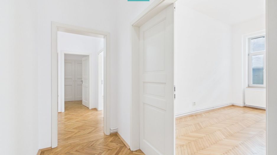 Apartament 3 camere, renovat în Zona Ultracentală - Poză 3