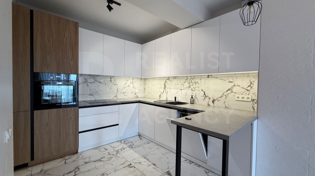 Chirie, apartament, 3 camere, bd. Renașterii Naționale, Râșcani - Poză 1