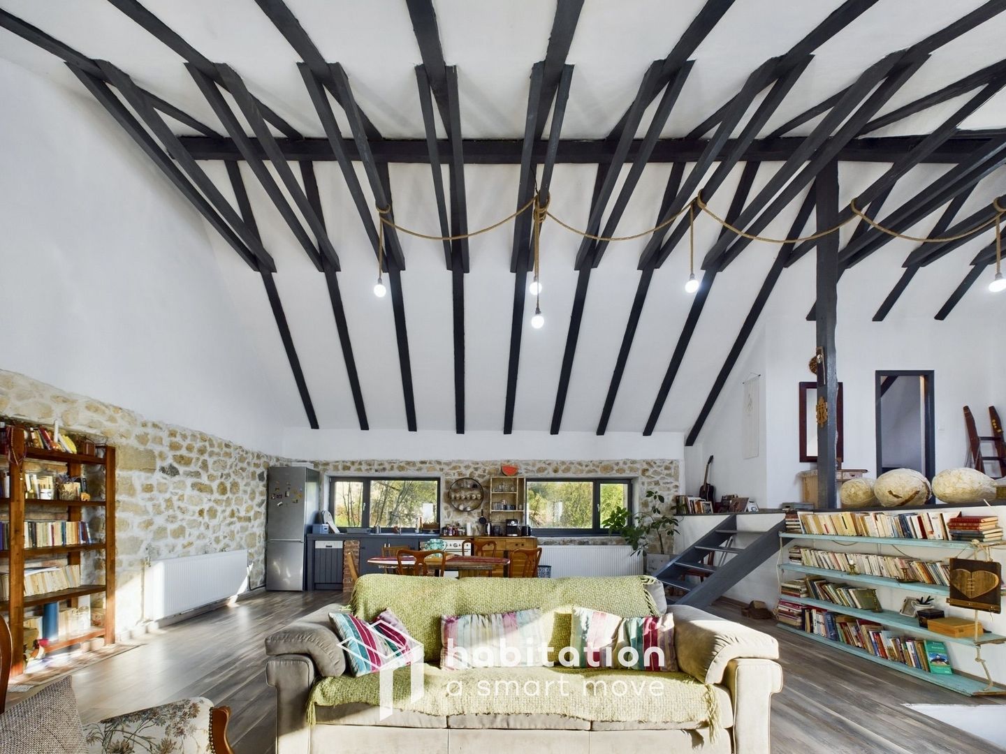 Casă cu 4 dormitoare + piscină în Socolari – ideală pentru investiție - Poză 24