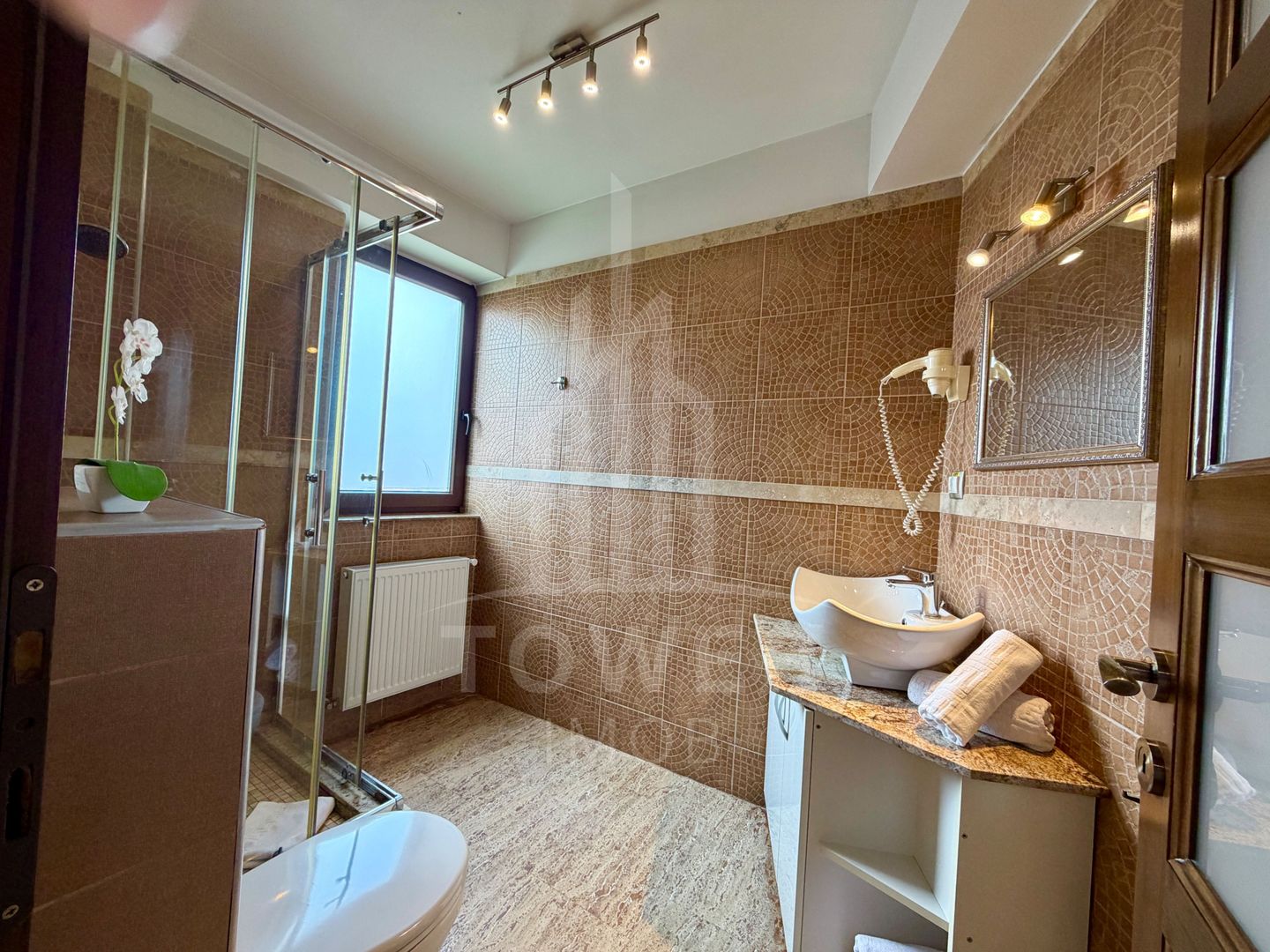 Afacere regim hotelier de vânzare  -zona centrala - Poză 4