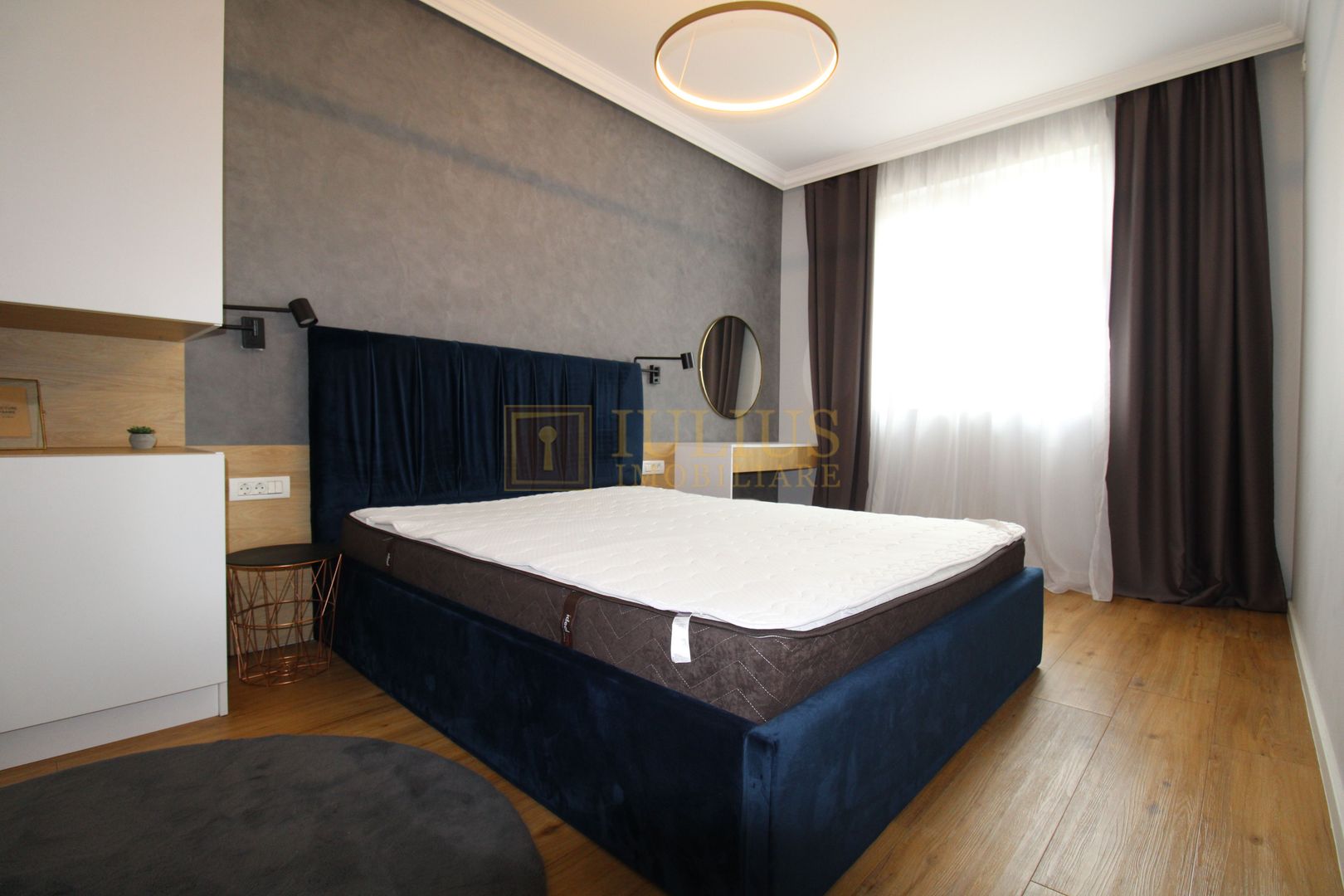 Zona linistita, 3 camere + 2 bai, centrala proprie. - Poză 1