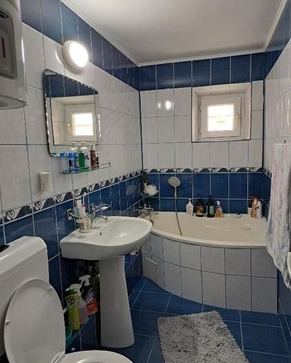 De vanzare apartament 4 camere 96 mp, Zona 13 Septembrie - Poză 13