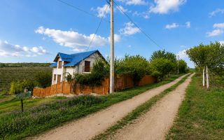 Casă generoasă cu 2 Nivele și confort modern – 10 Ari, Băcioi (sat Frumușica) - Poză 5