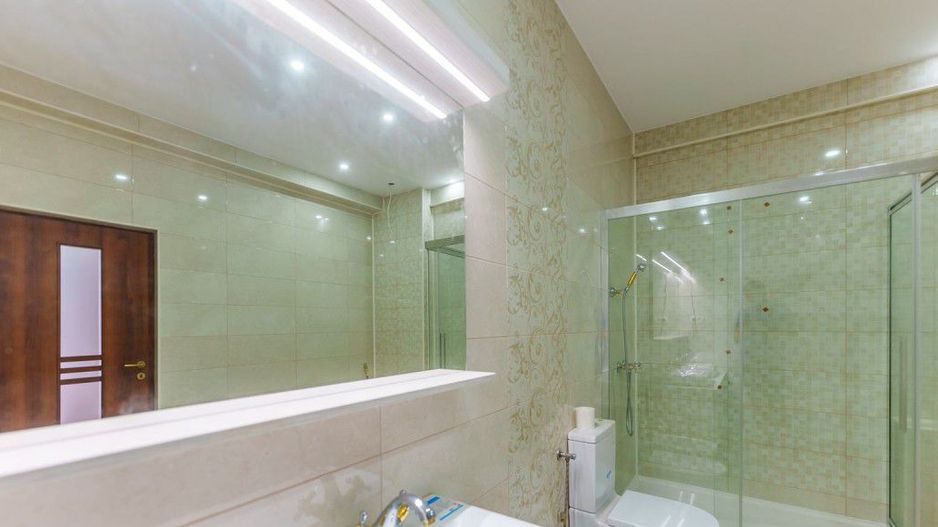 Vilă cu piscină în Micalaca - Poză 11