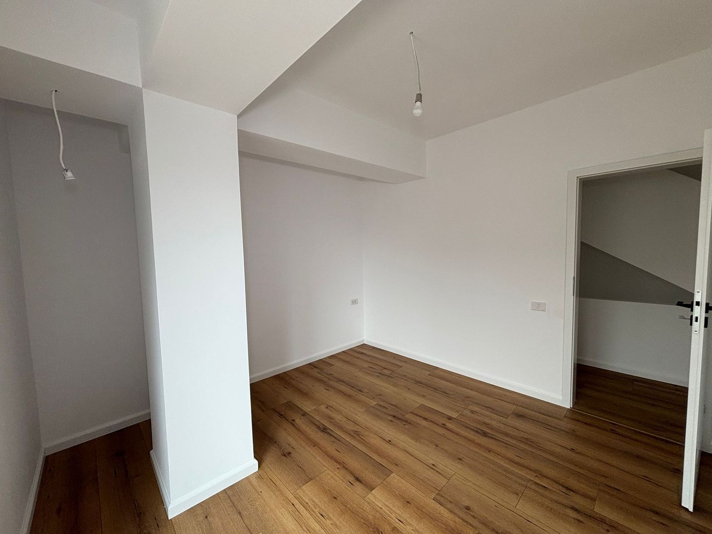 CASA INDIVIDUALA PALLADY,TEREN 110 MP, 5 CAMERE,FINALIZATA,COMISION 0% - Poză 19