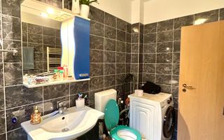 Apartament 2 camere de vanzare / Zona Eroilor / Floresti - Poză 11