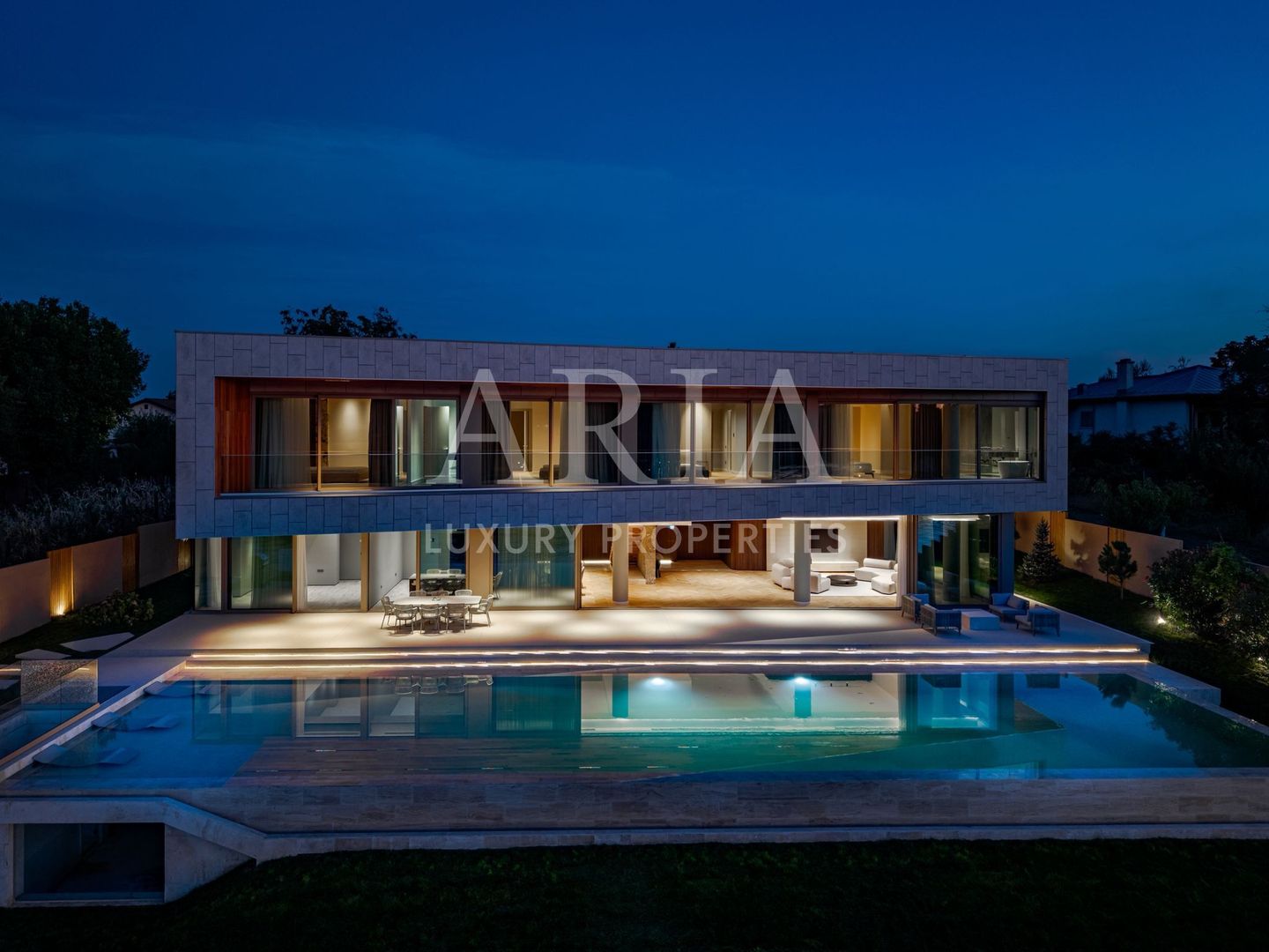 VILA FRONTLAKE SNAGOV – acolo unde arhitectura întâlnește libertatea - Poză 19