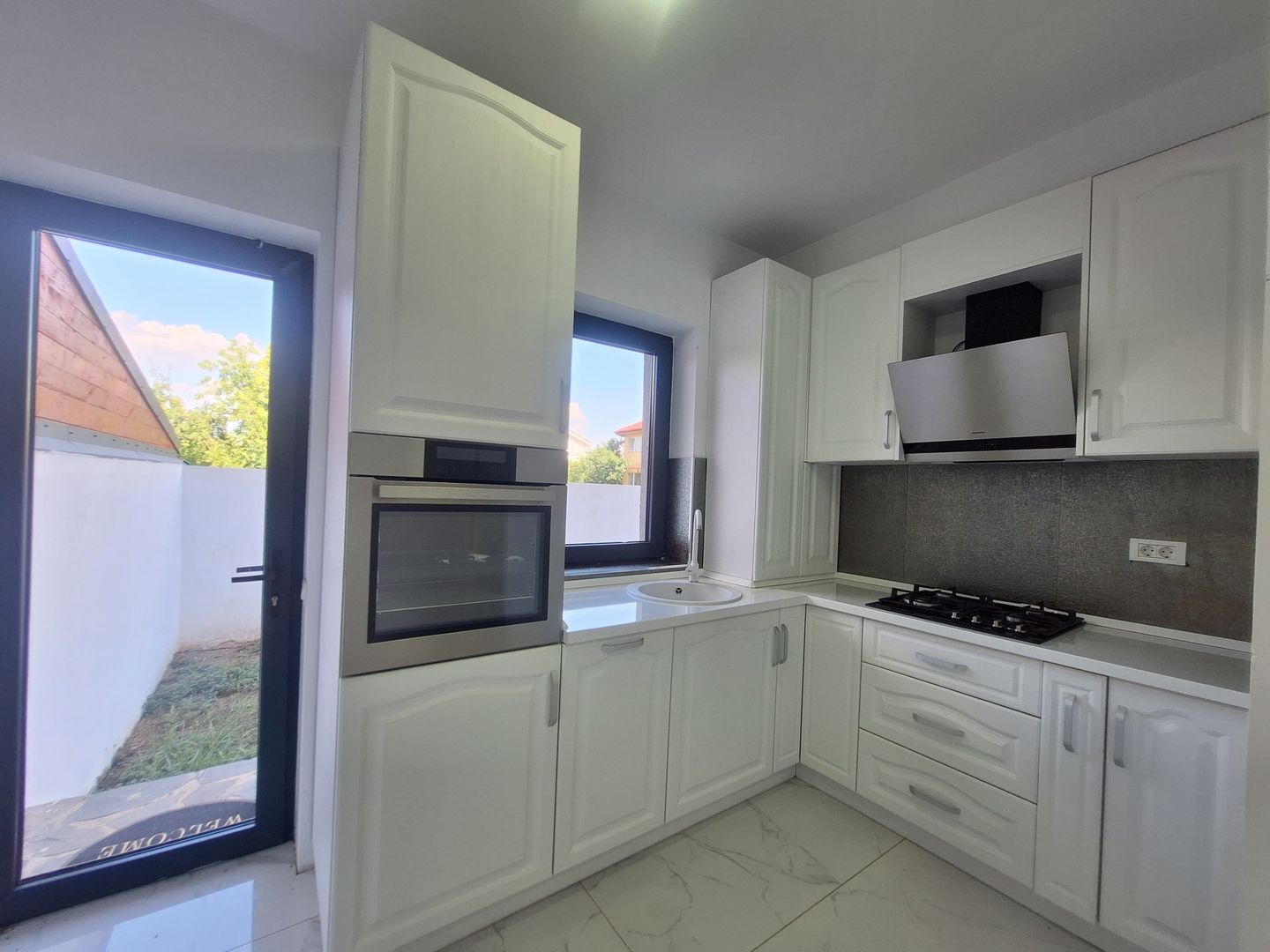 Casa cu gradina proprie - Strada Smaraldului Domnesti - Poză 7