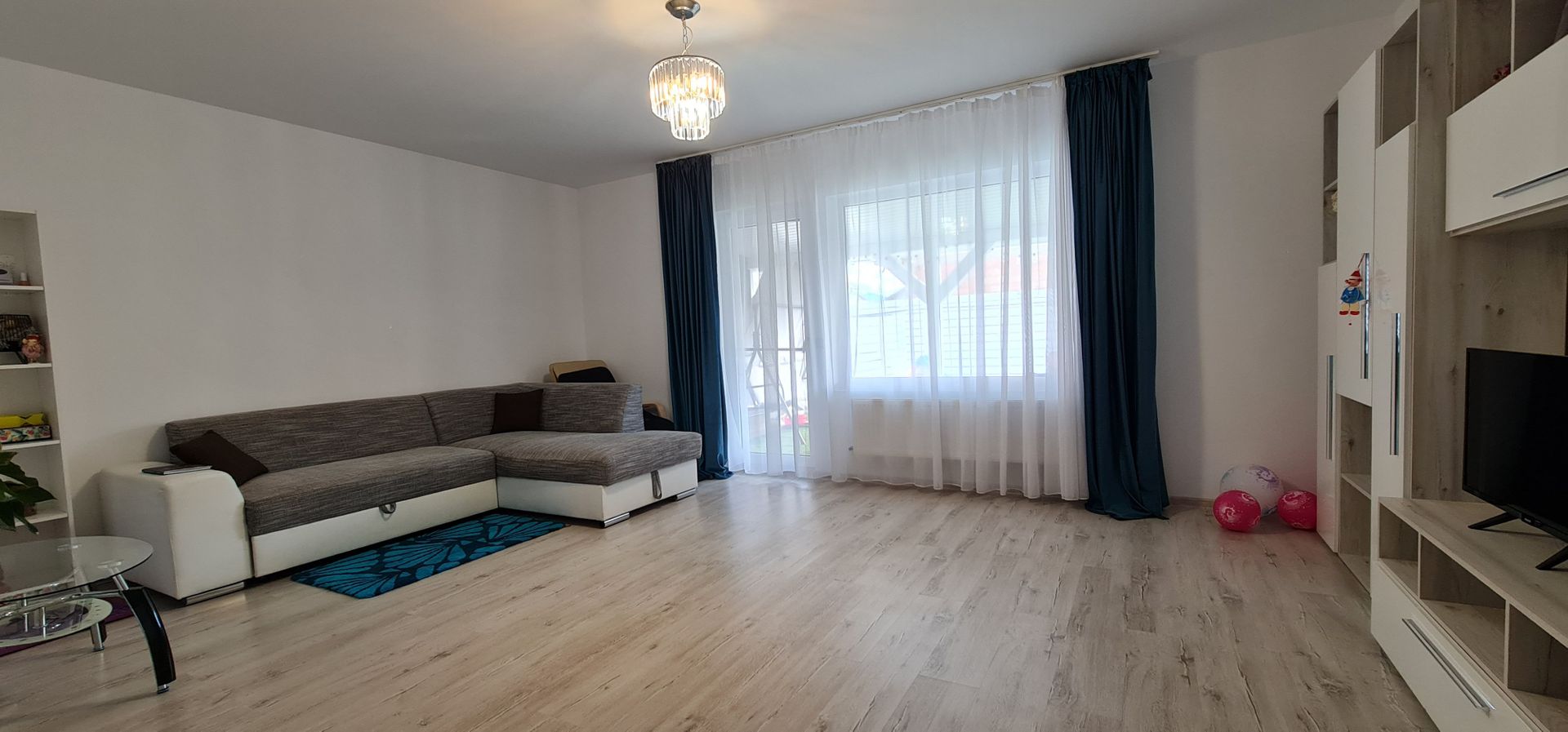 Casa 4 camere mobilata si utilata cartier Izvor Tarlungeni Brasov - Poză 10