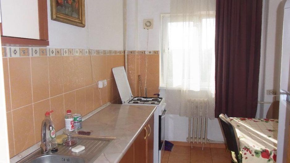 Apartament 2 camere aproape de Piata Moghioros - Poză 2