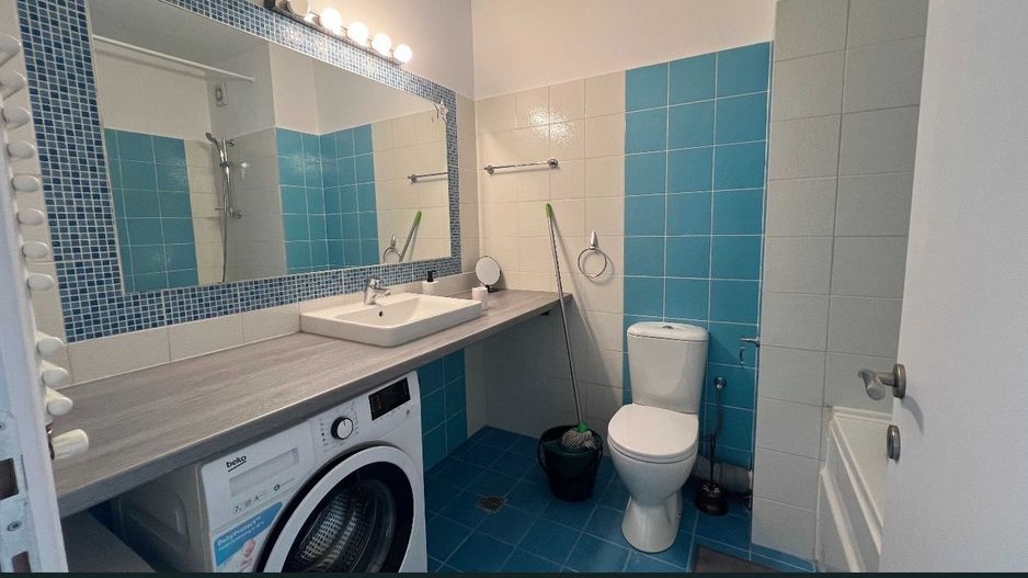 AP. 2 CAMERE PARCUL CIRCULUI,CENTRALA PROPRIE, LOC DE PARCARE SUBTERAN - Poză 5