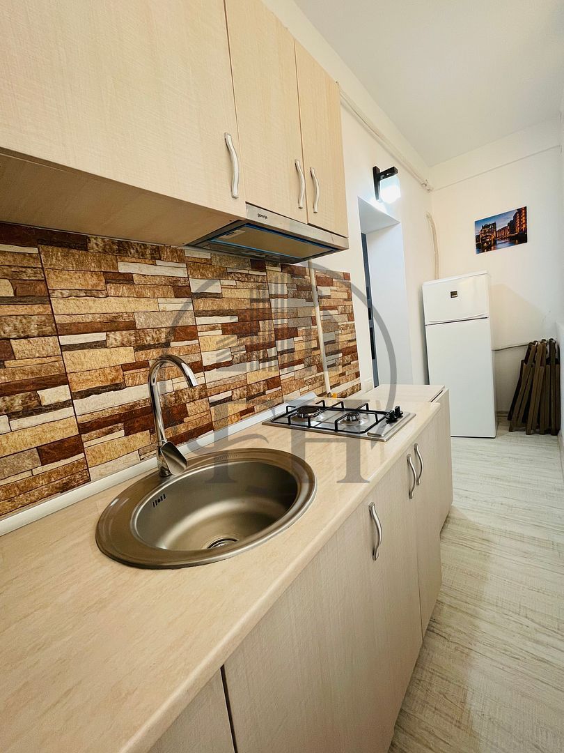 SOLD / VANDUT Apartament cu 2 camere de vânzare în zona Nord - Poză 2