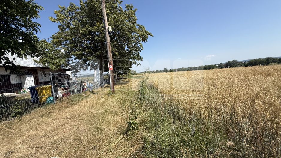 Teren intravilan de vânzare | Horodnic de Sus | 77 ari - Poză 2