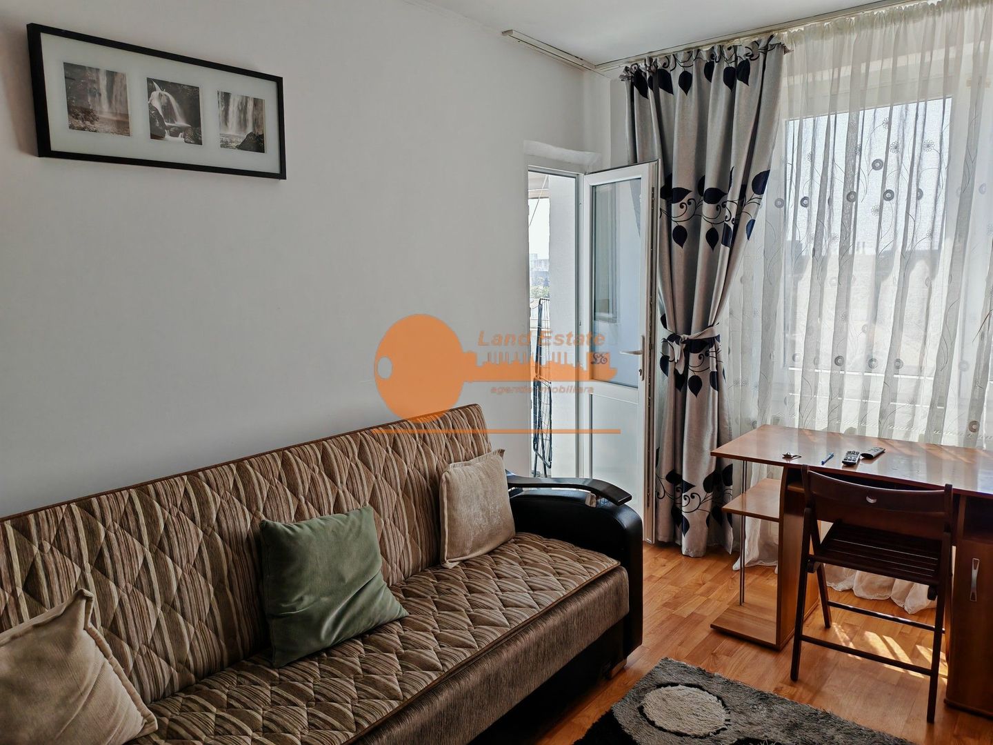 Apartament 2 camere Piata Crangasi - Poză 1