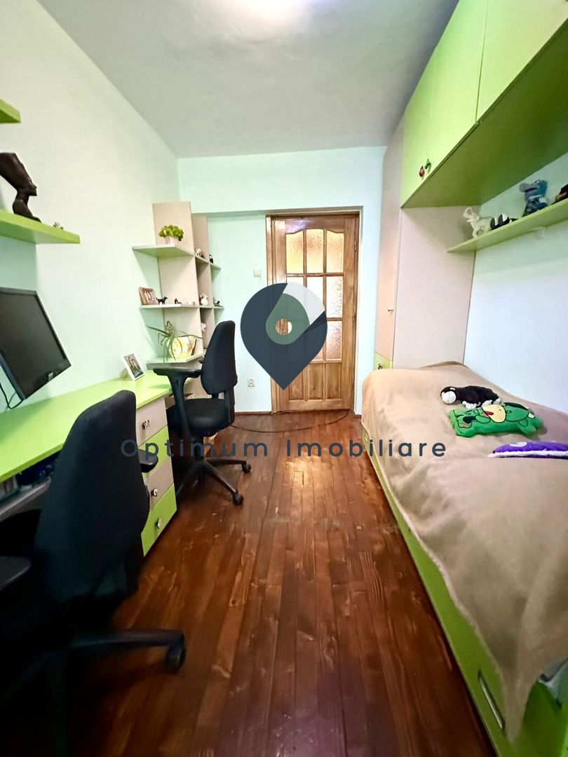 Apartament cu 3 camere, 2 bai in Manastur, zona P-ta Ion Mester ! - Poză 13