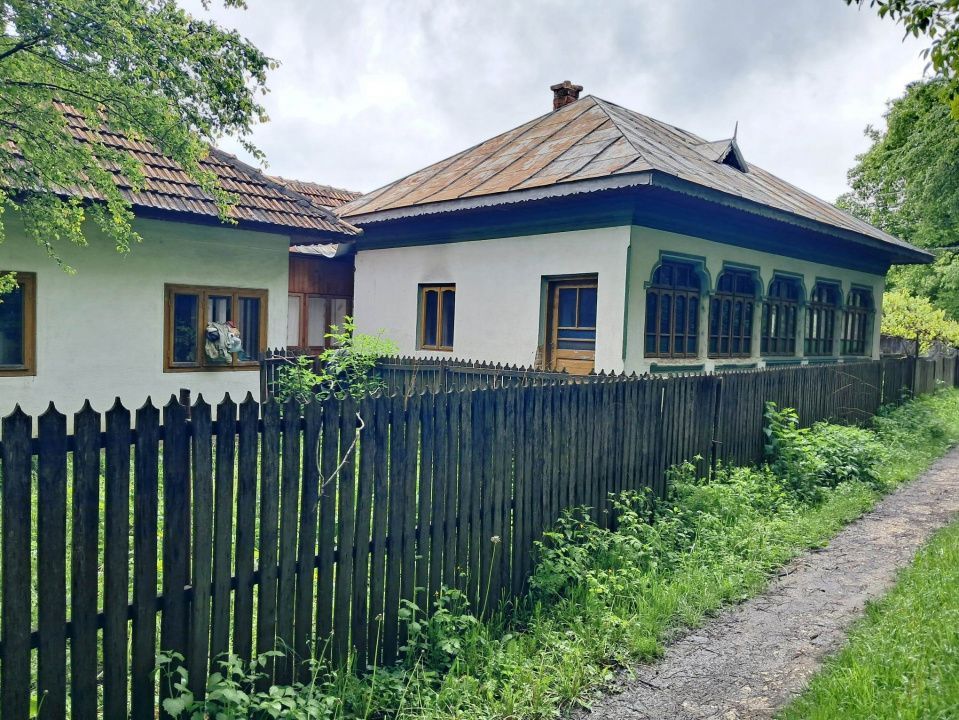 Casă și teren intravilan Polovragi - Poză 4