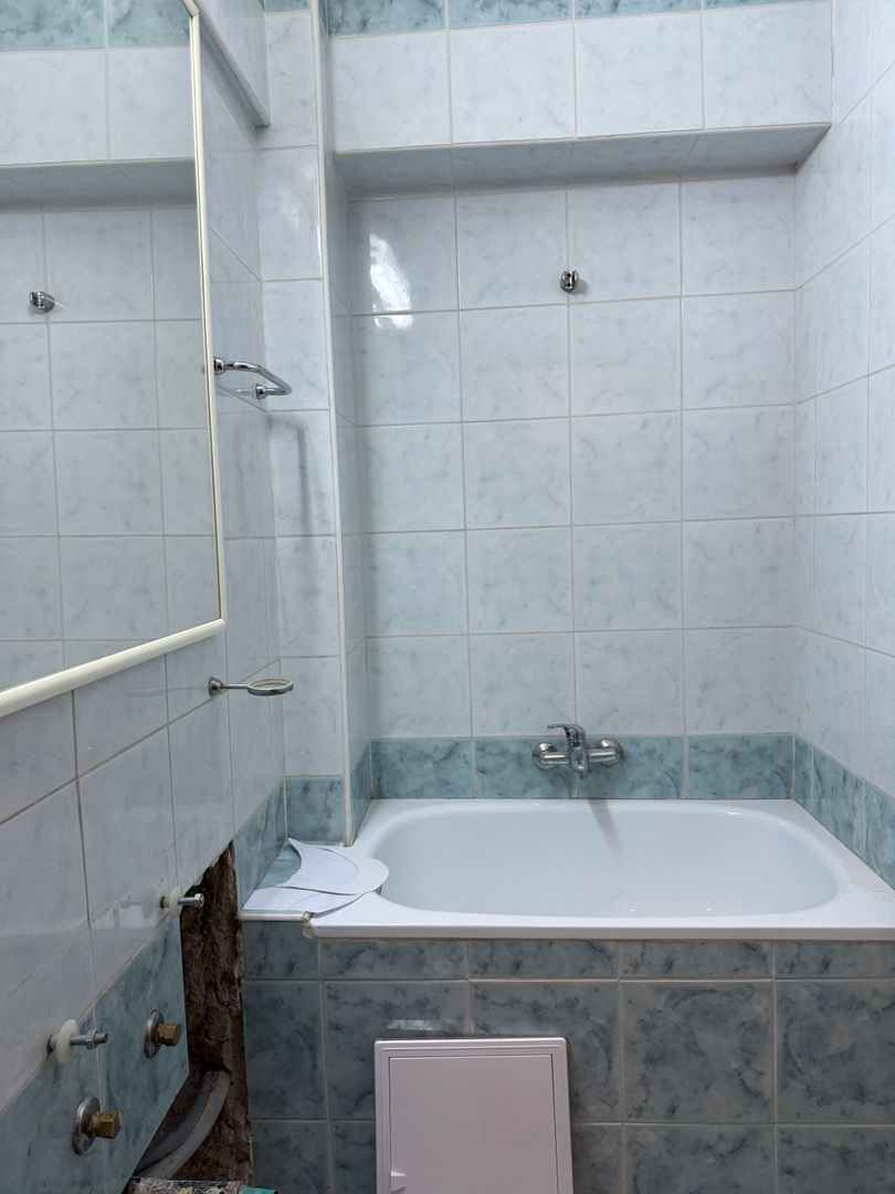 APARTAMENT 4 CAMERE ZONA iANCULUI - RITMULUI - FERDINAND - Poză 7