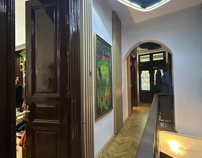 Se vinde apartament P+D in vilă interbelică, Str. Semicercului 10 - Poză 4