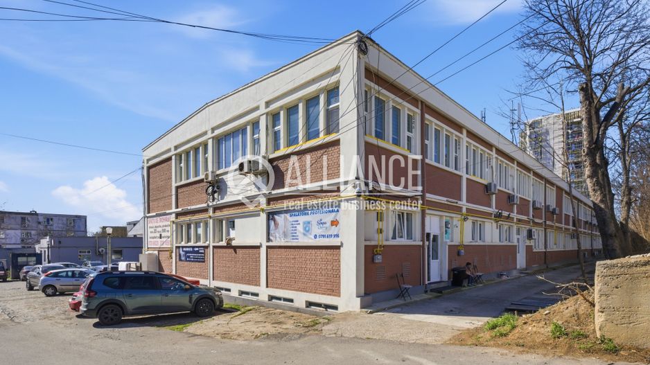 FALEZA NORD cladire multifunctionala 4600 mp cu acces din Bdul Mamaia! - Poză 28