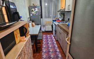 Apartament 2 camere – Central / Urlați – Etaj 2, balcon închis - Poză 11