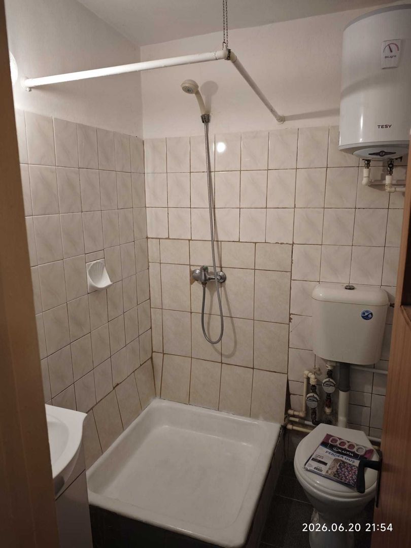 Închiriere 🏡 Garsonieră, 300 m de Facultatea de Construcții-Teiul Doamnei - Poză 7