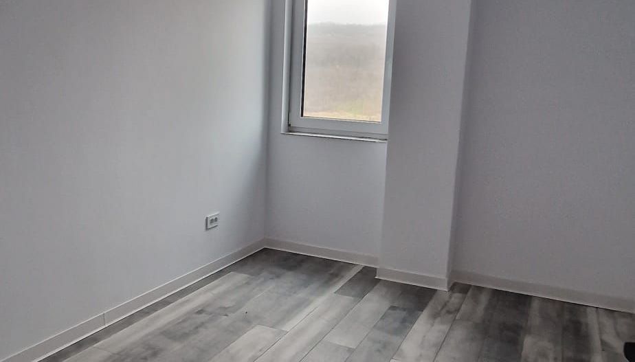 INTABULAT! Apartament 2 camere 86000 euro cu loc parcare inclus - Poză 3