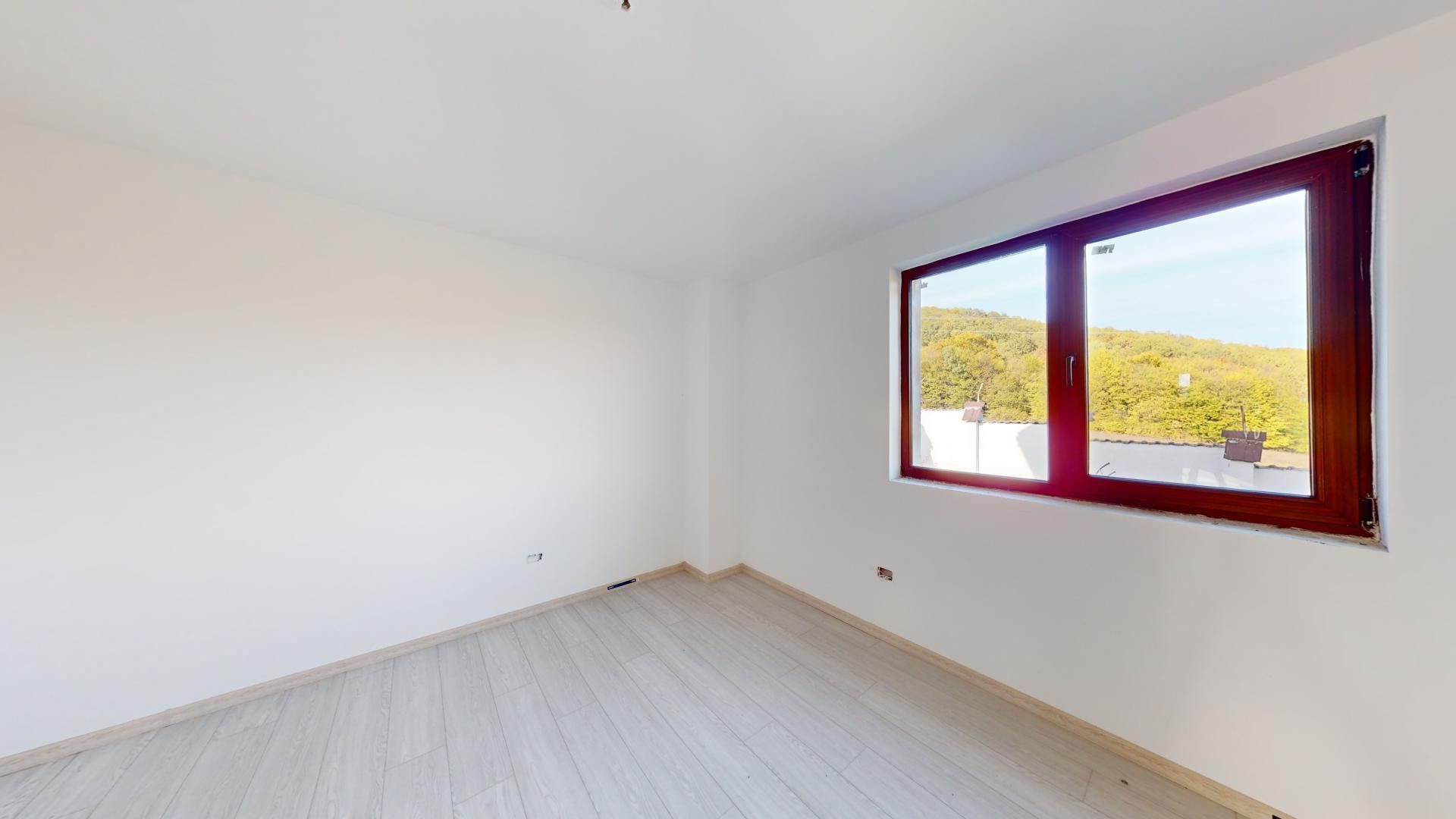 Casa deosebita loc  Valcele - Poză 13