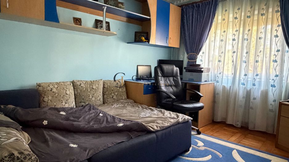 Închiriez apartament cu 3 camere Oradea - Poză 5