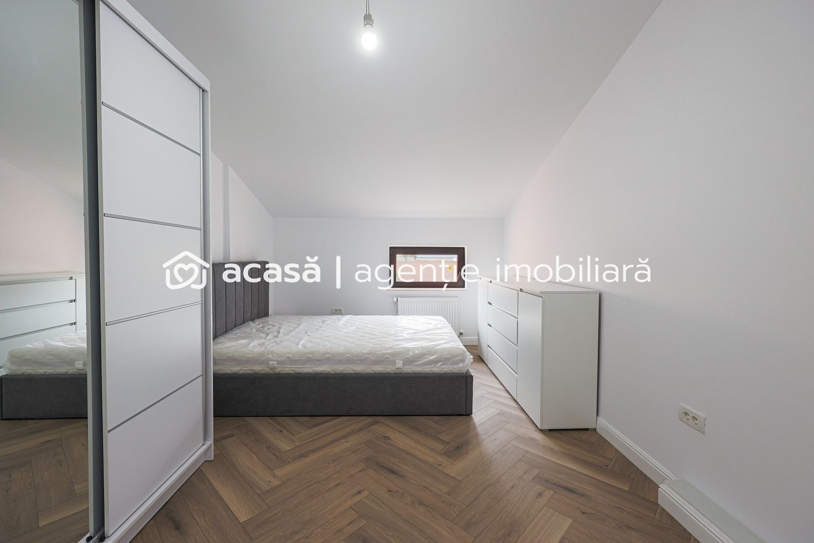 VANDUT! 3 camere amenajat, Finisat premium. - Poză 7