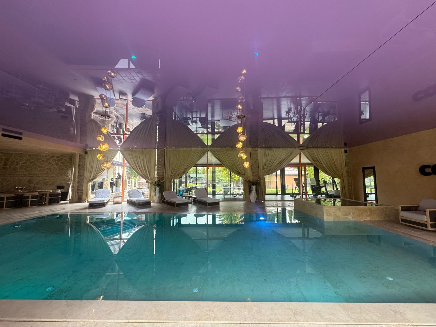Pensiune deosebită în Bran || priveliște panoramică, facilitati premium - Poză 35