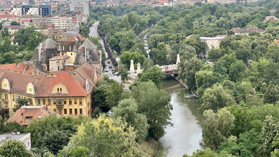 Apartament  la Isho cu vedere panoramica asupra orașului - Poză 2