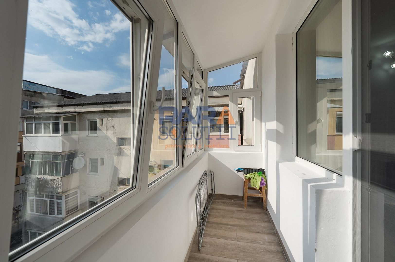 Apartament 3 camere - mobilat și utilat - Poză 5