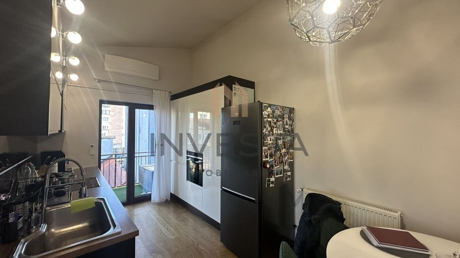 Apartament 4 camere cu 4 balcoane si 2 parcari zona Dorobantilor! - Poză 8