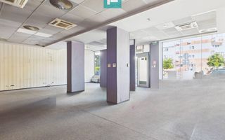 Spațiu  Comercial Zona Soarelui Bulevardul Sudului - Poză 4