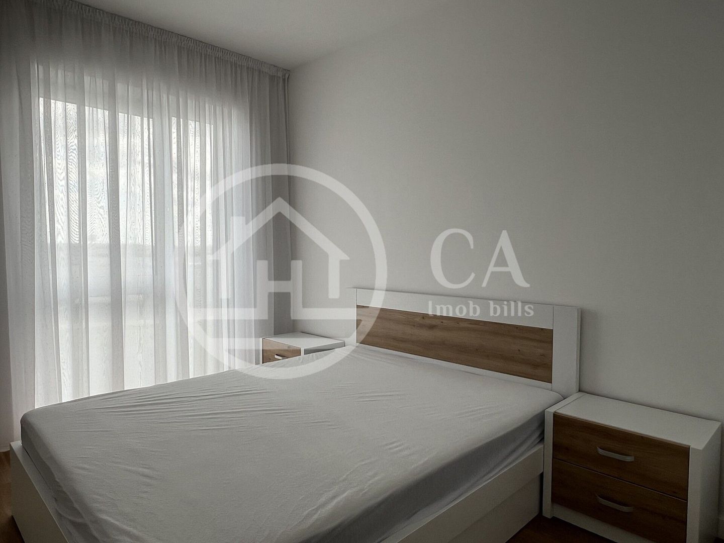 Apartament cu 3 camere de inchiriat in Prima Arena Oradea - Poză 12