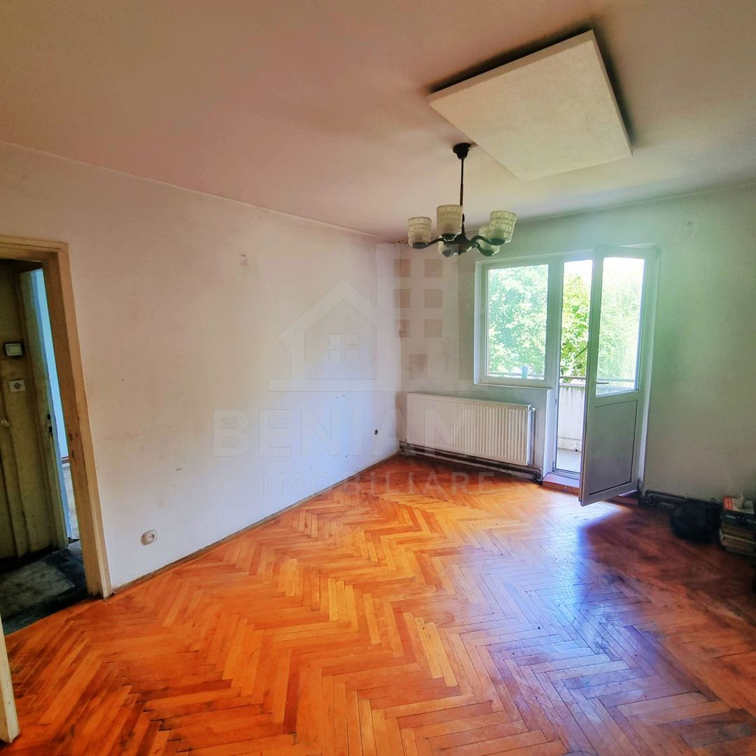 3 Camere- Etaj 1- Centrala Proprie- Florilor/Vlahuta - Poză 1