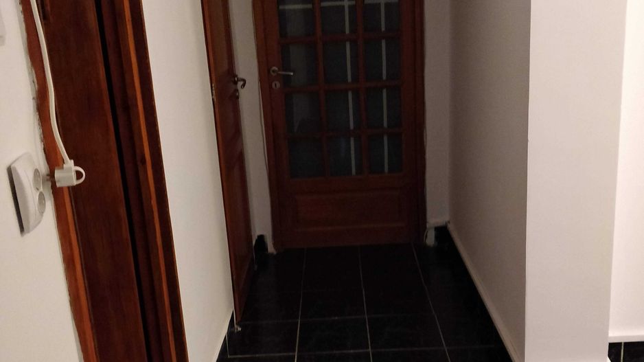 inchiriere apartament patru camere - Poză 5