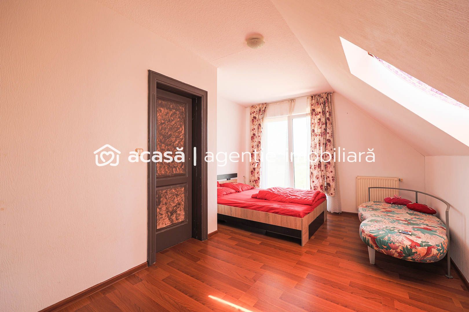 🏡 Visează la casa perfectă în Cartierul de Vest! 🌳 - Poză 6