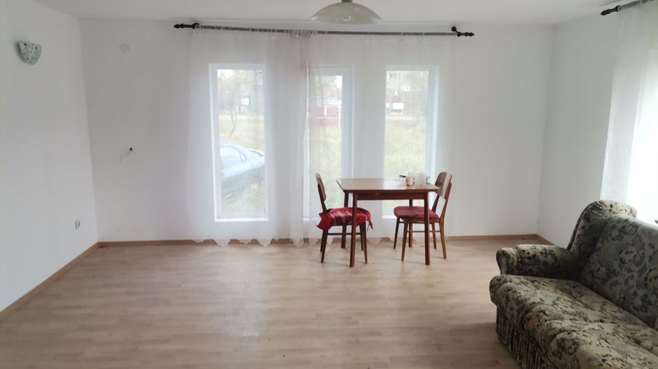 Vanzare vila Hintesti, stradal - Poză 14