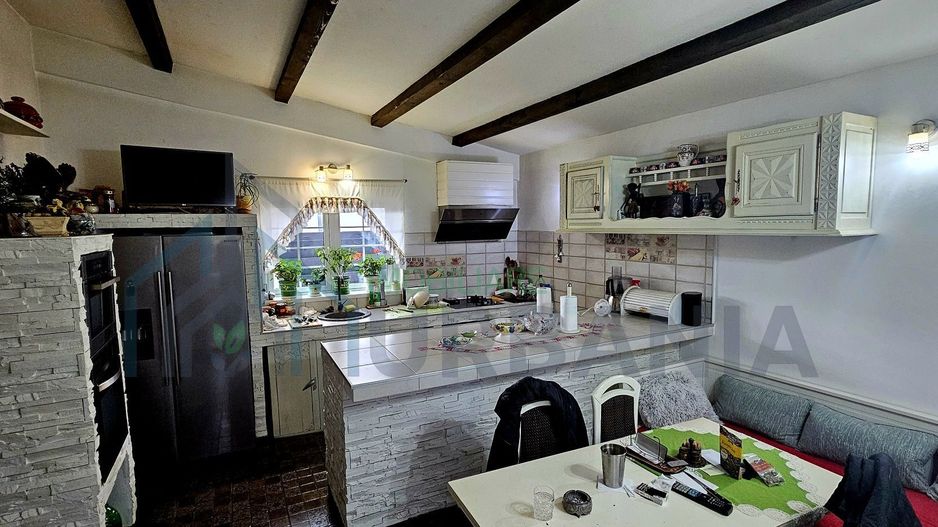 Casă parter, Valea Adâncă, str. Atelierului – 3 dormitoare, 110 mp utili, teren 540 mp - Poză 2