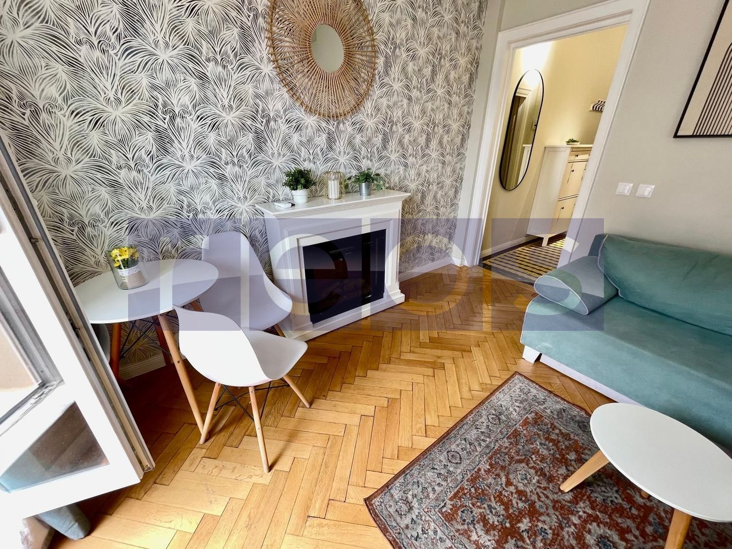 VANZARE APARTAMENT BOEM 2 CAMERE 50MP ULTRACENTRALA TERASA PANORAMICA - Poză 6