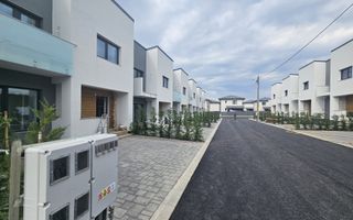 Vila insiruita - Popas Pacurari - Intabulat - Mutare imediata! - Poză 2