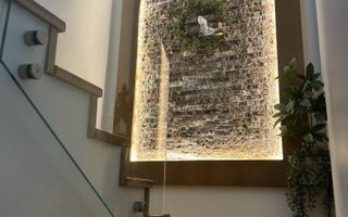 Casă cu 4 camere, în curte, finisaje high-quality - Poză 4